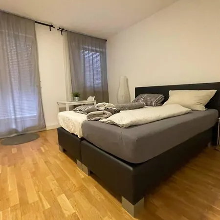 Simplex Am Ludwigsplatz Aparthotel