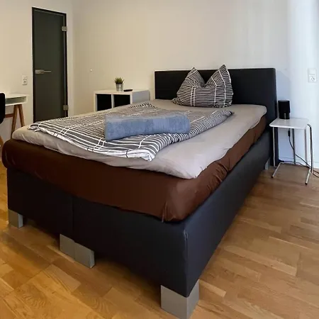 Simplex Am Ludwigsplatz Aparthotel *